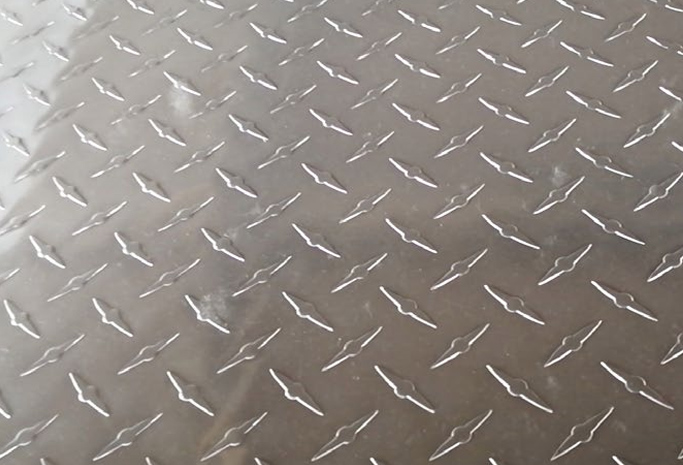 patterned plate